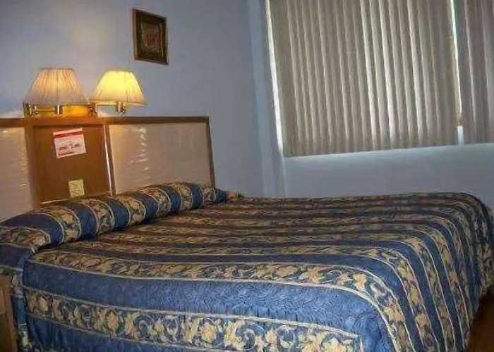 Mini-hôtel Far East